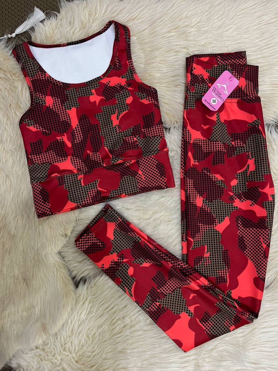 Women's Red Camo Leggings – Bold & Stylish Look